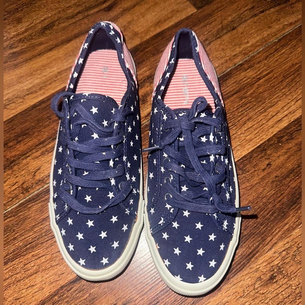 Old Navy Blue Sneakers with White Stars size 9     (#59)